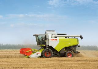 Sklízecí mlátičky Claas Dominator 370