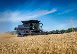 Sklízecí mlátičky Massey Ferguson Ideal 9 T