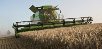 Sklízecí mlátičky John Deere S 690 HM