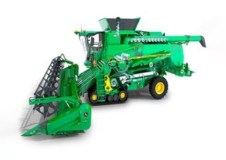 Sklízecí mlátičky John Deere T 670 LL