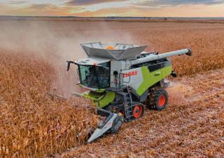 Sklízecí mlátičky Claas Trion 740 Terra Trac
