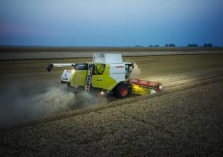 Sklízecí mlátičky Claas Tucano 550