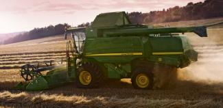 Sklízecí mlátičky John Deere W 660 HM