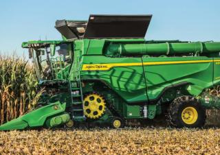 Sklízecí mlátičky John Deere X9 1000  