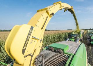 Sklízecí řezačky - pohon na 4 kola John Deere 9800 