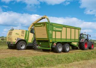 Sklízecí řezačky - pohon na 4 kola Krone BiG X 770