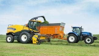 Sklízecí řezačky - pohon na 4 kola New Holland FR 500