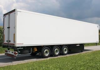 Přívěsy Skříňové návěsy Schwarzmüller 3-axle refrigerated box-body semitrailer