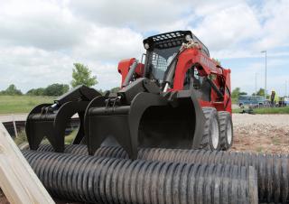 Smykem řízené nakladače Manitou 1650R