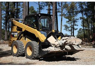 Smykem řízené nakladače Caterpillar 262D