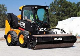 Smykem řízené nakladače JCB 280