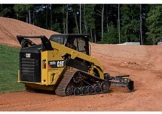 Smykem řízené nakladače Caterpillar 297D2