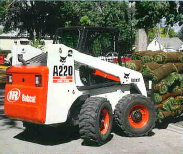 Smykem řízené nakladače Bobcat A 220