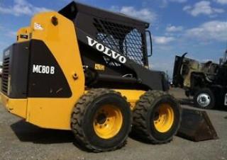 Smykem řízené nakladače Volvo MC80B
