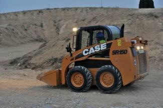 Smykem řízené nakladače Case SR 150