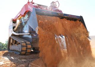 Smykem řízené nakladače Takeuchi TL 12 R2