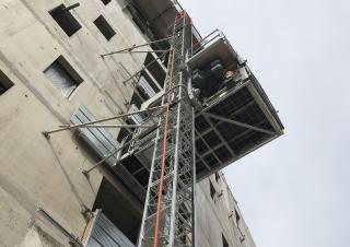 Stavební výtahy Encomat IZA PETC 2000