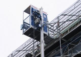 Stavební výtahy Böcker Super-Lift MX 324 
