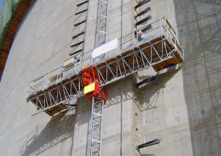 Stožárové šplhací pracovní plošiny Climber International P36 / PH10