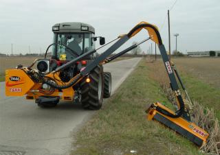 Technika pro letní údržbu Svahové sekačky Ferri TM 46 SX