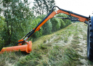 Technika pro letní údržbu Svahové sekačky Pronar WWT 620D GK 110