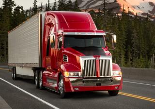 Kamiony Tahače Western Star 5700 XE 68