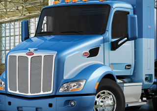 Kamiony Tahače Peterbilt 579 80