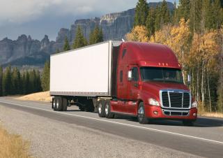 Kamiony Tahače Freightliner Cascadia 125 60 XT Detroit DD16