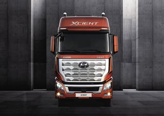 Kamiony Tahače Hyundai Commercial Vehicles H380.42 D6CB41
