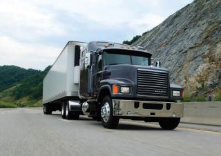 Kamiony Tahače Mack PINNACLE CA68 Conventional CHU603 MP8 6x4
