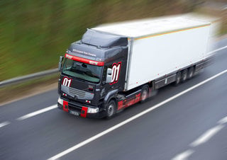 Kamiony Tahače Renault PREMIUM ROUTE 330 2.2M 4x2