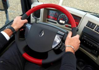 Kamiony Tahače Renault PREMIUM ROUTE 440 1.6M 4x2
