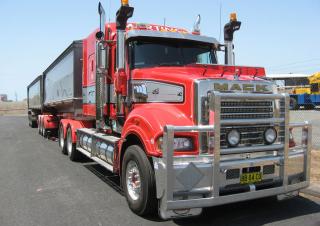 Kamiony Tahače Mack Super-Liner FUSION CAB ECE29 ISX 525 6x4