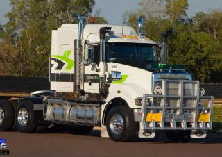 Kamiony Tahače Mack TITAN Day Cab ISX 550 8x6