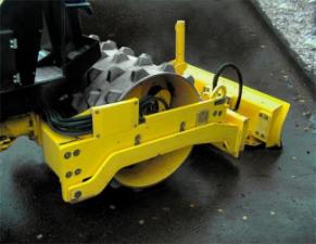 Válce Tahačové válce Bomag BW 124 PDH