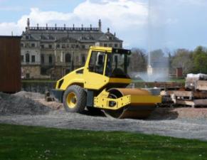Válce Tahačové válce Bomag BW 177 DH-4