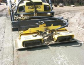 Válce Tahačové válce Bomag BW 213 DH-4/P