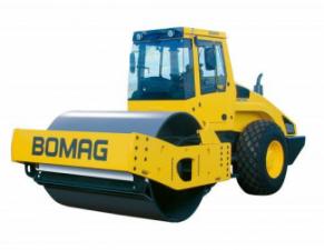 Válce Tahačové válce Bomag BW 216 DH-4