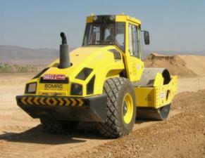 Válce Tahačové válce Bomag BW 219 DH-4