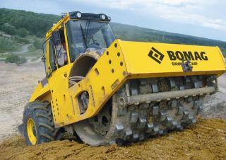 Válce Tahačové válce Bomag BW 219 PD-4