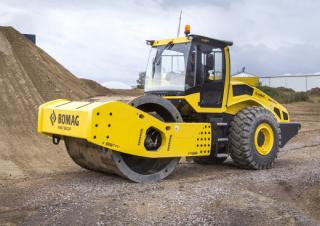 Válce Tahačové válce Bomag BW 226 DI-5