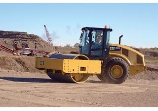 Válce Tahačové válce Caterpillar CS79B