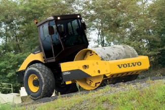Válce Tahačové válce Volvo SD105DX