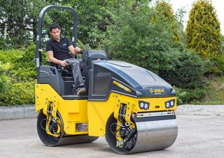 Válce Tandemové vibrační válce Bomag BW 100 AD-5