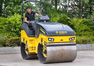 Válce Tandemové vibrační válce Bomag BW 135 AD-5