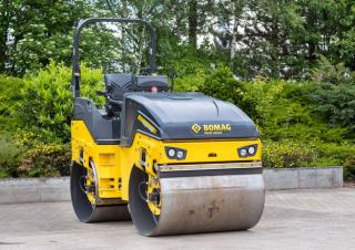 Válce Tandemové vibrační válce Bomag BW 135 AD-5
