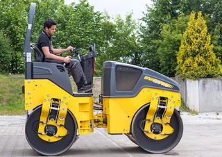 Válce Tandemové vibrační válce Bomag BW 138 AD-5