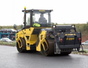 Válce Tandemové vibrační válce Bomag BW 151 AD-5