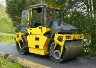 Válce Tandemové vibrační válce Bomag BW 154 APO-4i