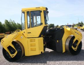 Válce Tandemové vibrační válce Bomag BW 202 AD-4